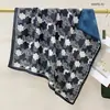 Pañuelo de Cuello Verde Menta Estilo Mambo Retro, Pañuelo Cuadrado con Ambiente de Principios de Primavera, Modelo Nuevo 2026, Accesorio de Bufanda de Alta Gama
