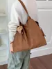 Bolso de Gamuza Retro de Gran Capacidad para Mujer 2026 Nueva Moda Simple para el Trabajo Bolso de Hombro Único Bolso de Mano Tote