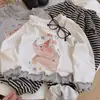 Bebê Menina Inverno 2025 Novo Design Camiseta Ruffle Quente Grossa Manga Longa Top Tendência
