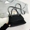 Moda de Comércio Exterior Transfronteiriço Bolsa de Mão Simples Bolsa Transversal Fosca de Alta Qualidade Bolsa de Mão Fosca Casual Retrô Feminina