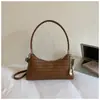Bolso de Axila Tejido de Alta Gama Transfronterizo para Mujer, Nuevo Diseño de Nicho Bolso de Mano en Forma de Media Luna, Bolso Versátil de Hombro y Cruzado