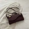 2026 Chegada Nova Bolsa de Mão Texturizada Retrô em Couro PU Bolsa Baguete Fashion Bolsa Transversal para o Dia a Dia Feminina