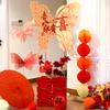Decoração de quarto de casamento terno para homens e mulheres cerimônia de casamento nova casa decoração de quarto borboleta kt placa feliz personagem imagem adereços