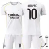 Versão Correta 2526 Camisa do Real Madrid Home Número 7 C. Conjunto de Uniforme de Futebol Ronaldo para Crianças e Adultos Número 10 Mbappe Transfronteiriço