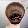 Pinza para el pelo retorcida de perlas con forma de flor para mujer, estilo de alta gama, nuevo modelo 2025, pinza para moño informal para la parte trasera de la cabeza, pasador
