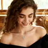 Accesorios de Collar de Lujo Ligero Chapados en Platino de Diseño Original para Mujer, Colgante de Corazón Versátil para el Día a Día, Regalo para Mejor Amiga o Novia