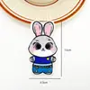 Bonecas de algodão com estampas de desenhos animados, roupas, sapatos e chapéus infantis, broches decorativos, acessórios de vestuário infantil, pingentes para bolsas, capas para celular.