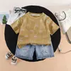 Conjunto de Roupas de Verão para Meninos com Estampa de Letras, Conjunto Elegante de Peça Única com Manga Curta 101.3kg, Novo Estilo Japonês da Moda para Bebês