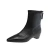 Botas de Cuña Cuadradas Retro con Cremallera Trasera Adelgazantes para Mujer Botines Cortos 2026 Otoño/Invierno Nuevas Botas Martin Simples Versátiles