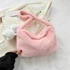 Bolso bandolera bolso de hombro femenino 2023 nuevo felpa popular lindo bolso axilar moda simple bolso pequeño