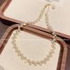 Collar de Perlas Exquisito Francés para Mujer Nicho de Alta Gama Elegante Versátil Cadena Clavicular 2025 Nuevo Collar de Moda
