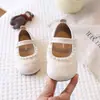 Sapatos Individuais Femininos Novos para Primavera e Outono de 2026, Estilo Princesa, Sola Macia, Modernos, Confortáveis, Versáteis, Sapatos de Couro