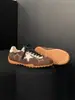 Zapatillas de entrenamiento alemanas color block retro 2026 para mujer, zapatillas deportivas casuales, zapatillas ligeras, zapatillas de moda, zapatillas blancas con estrellas multicolor