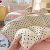 Juego de ropa de cama de cuatro piezas de algodón lavado, estilo nórdico simple con bordes festoneados, funda de edredón y sábana bajera, juego de tres piezas para dormitorios de estudiantes, adecuado para todas las estaciones