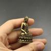 Bolsillo latón Sakyamuni pequeños adornos Damo ancestro mango antiguo antiguo adornos de Buda antiguos