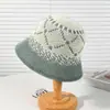 Chapéu de Moda de Tricô Color-Blocking Estilo Novo de Verão para Mulheres, Chapéu de Sol Doce e Fofo para Atividades ao Ar Livre, Chapéu de Pescador Emagrecedor