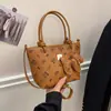 Bolso Pequeño Transfronterizo 2026 Nuevo para Mujer, Bolso de Hombro Cruzado Versátil, Estilo Coreano Casual de Moda, Bolso Cubo de Este Año