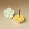 Portaincienso de Yeso Flor de Cerezo Hecho a Mano de Fábrica con Bandeja para Cenizas, Soporte de Incienso de Escritorio, Elegante Difusor de Incienso de Piedra
