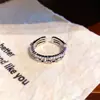 ¡Brillo de alas plateadas! Anillo abierto de zirconia cúbica ultrabrillante, anillo para dedo índice de estilo nicho de alta gama, joyería de mujer lujosa y elegante