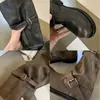 Hebilla de cinturón de otoño, botas apiladas con tacones gruesos, botas de longitud media vintage desgastadas, botas estilo coreano, botas de workwear de nicho para mujer