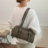 Bolso de axila para mujer, nueva colección 2026, estilo retro de alta gama, adecuado para ir al trabajo, en la paleta de colores otoñales Maillard, un bolso de mano único y elegante para el uso diario