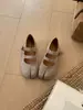 Sapatos Mary Jane planos estilo retrô francês para mulheres, nova coleção 2026, mocassins de sola macia, disponíveis nas cores cinza e camelo