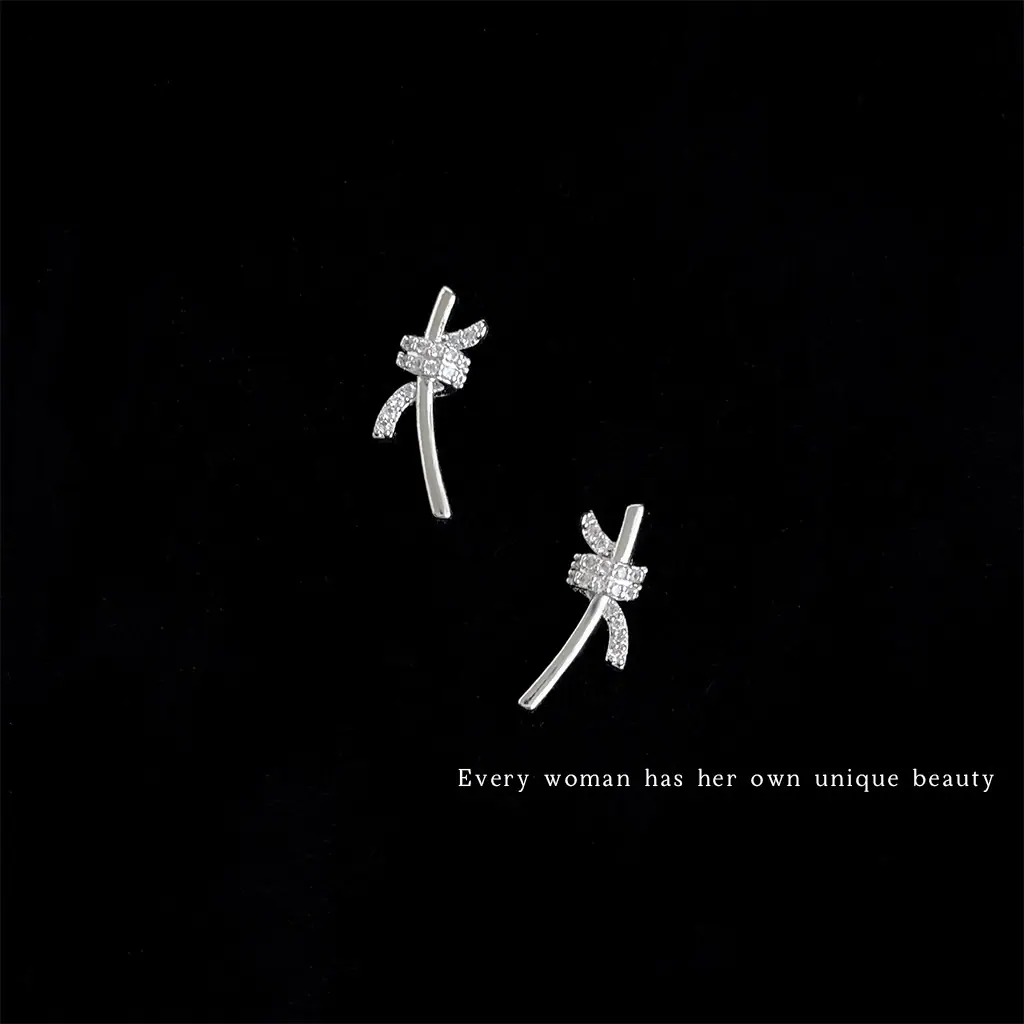1_0012_Every woman has her own