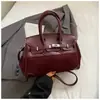 Bolso Retro de Alta Gama Platino para Mujer Otoño e Invierno Bolso de Mano de Alta Gama 2025 Nuevo Bolso Cruzado de Hombro Kelly Esmerilado