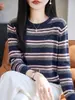 Camisa de Cuello Redondo Rayas de Color Empalmadas de Bambú Diseño Único de Textura Rayas de Bloque de Color Versátil Otoño/Invierno Sensación de Alta Gama Suéter de una Sola Pieza