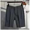 Calças Sociais Masculinas de Cinco Pontos para o Verão, Calças Casuais Modernas com Estilo Sofisticado, Shorts de Terno de Corte Reto Solto de Alta Qualidade