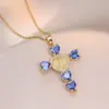 Colar Feminino Colorido Zircônia Joias Design de Nicho Pingente Cruz Completo em Diamante Colar Corrente de Clavícula em Aço Inoxidável