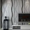 Papel de parede moderno minimalista preto cinza ondulado TNT quarto sala de estar sofá parede de fundo de TV papel de parede listrado