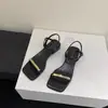 Sandalias para faldas mujer 2026 temperamento moderno verano nueva llegada tira única de moda versátil tacón grueso punta abierta zapatos de mujer