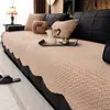 Cojín de Sofá de Pana Festivo Rojo Boda Invierno 2026 Nuevo Engrosado Fijo Antideslizante Cojín de Asiento Funda de Una Pieza