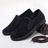 Zapatos de Tela Old Beijing Estilo Nuevo 2026 para Hombre, Transpirables de Primavera Antideslizantes de Suela Blanda Slip-On Casuales para Padres de Mediana Edad y Mayores