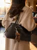Bolso de Hombro de Moda Transfronterizo de Comercio Exterior de Gran Capacidad para Mujer 2025 Nuevo Bolso Tote tipo Satchel Retro de Gama Alta para el Trabajo y los Viajes