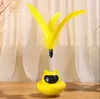 Venta al por mayor transfronteriza Vaso para gato Palo con plumas y cascabel para gato Auto-placer para aliviar el aburrimiento Juguete para gato Agitador de hierba gatera