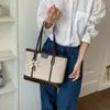 Bolso tote grande de dos tonos simple para la escuela, el trabajo y los desplazamientos, nuevo bolso de hombro versátil de moda 2026, bolso grande