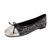 Outros Sapato Feminino para Noite 2023 Slip-On Laço Nova Boca Rasa Sapato Vento da Noite Suave Preguiçoso Color-Blocking Tendência Bico Quadrado