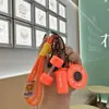 Llavero Colgante Estilo Deportivo Fitness DIY para Mujeres, Encanto Creativo para Mochila Serie Miu Mancuerna, Regalo Llavero para Pareja