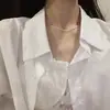 Venta al por mayor de fábrica Cadena para la clavícula 2025 Nuevo Collar Brillante Diseño de Nicho para Mujer Aleación Estilo Frío Ins