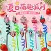 Venta al por mayor del fabricante Niña Fresa Popote Giratorio Parche de Plástico Drip de PVC Popote de Grado Alimenticio Popote de Petg de Gama Alta para DIY