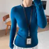 Camisa de Malha Cinza com Gola Alta Meia-Calça Estilo Chic Francês para Mulheres no Outono e Inverno Suéter com Aparência Emagrecedora com Top Elegante
