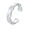 Amanecer de Primavera Simple y Único Geométrico en Forma de Rombo Estilo Chanel Ear Cuff Sin Perforación Clip Geométrico Irregular para Oreja Clip para Hélice de la Oreja