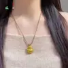 Colar Pingente Cabaça Laço Dourado Escovado Vietnamita com Design Vazado de Strass, Colar de Corrente Clavicular Versátil