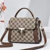 Bolsos Pequeños Populares de Este Año 2025 Nuevo Estilo K Personalizado Color en Contraste Ins Popular Bandolera de un Hombro Bolso Cuadrado Pequeño para Mujer