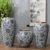 Decorações e Enfeites para Casa Cerâmica Jingdezhen Vasos de Flores Cerâmica Chinesa Moderna Vaso de Cerâmica Azul Retrô com Estampa de Flores