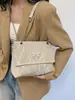 Nova bolsa tote borboleta de grande capacidade para o dia a dia 2026, estilosa e descontraída para viagens e uso diário, bolsa de ombro ou bolsa transversal