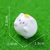 Figurinha Criativa Fofa e Adorável de Gatinho em Forma de Pastel Acessórios de Resina Decorações para Casa de Bonecas DIY Enfeites de Mesa para Carro