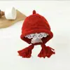Gorro Rojo de Año Nuevo para Mujer en Otoño e Invierno Cálido Gorro de Lana con Borla Suéter Gorro Tejido a Mano con Protección para los Oídos para Niños y Padres